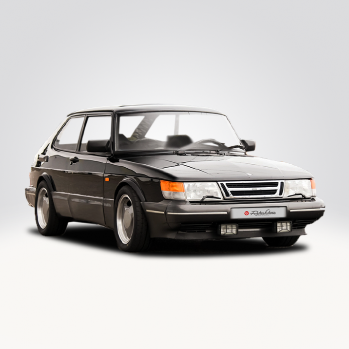 900 SEDAN